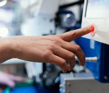Innovazioni_nel_Stampaggio_ad_Iniezione_Tecniche_e_Applicazioni_nel_Settore_Industriale_de4df8ddb2