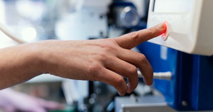 Innovazioni_nel_Stampaggio_ad_Iniezione_Tecniche_e_Applicazioni_nel_Settore_Industriale_de4df8ddb2